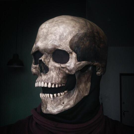 Full Head Skull Mask (helmet with movable jaw)