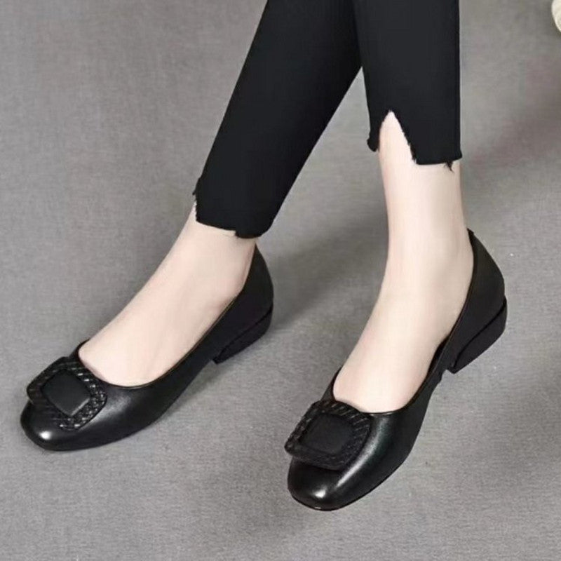 2023 soft surface comfortable thick heel round toe shoes